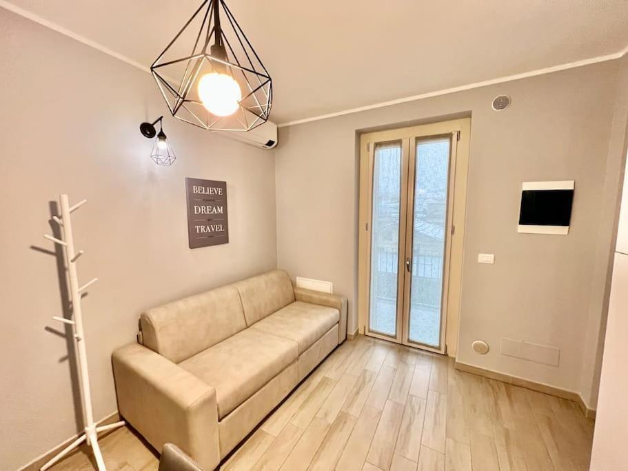 Metro-Apartment: Fabolous Flat Moncalieri Buitenkant foto
